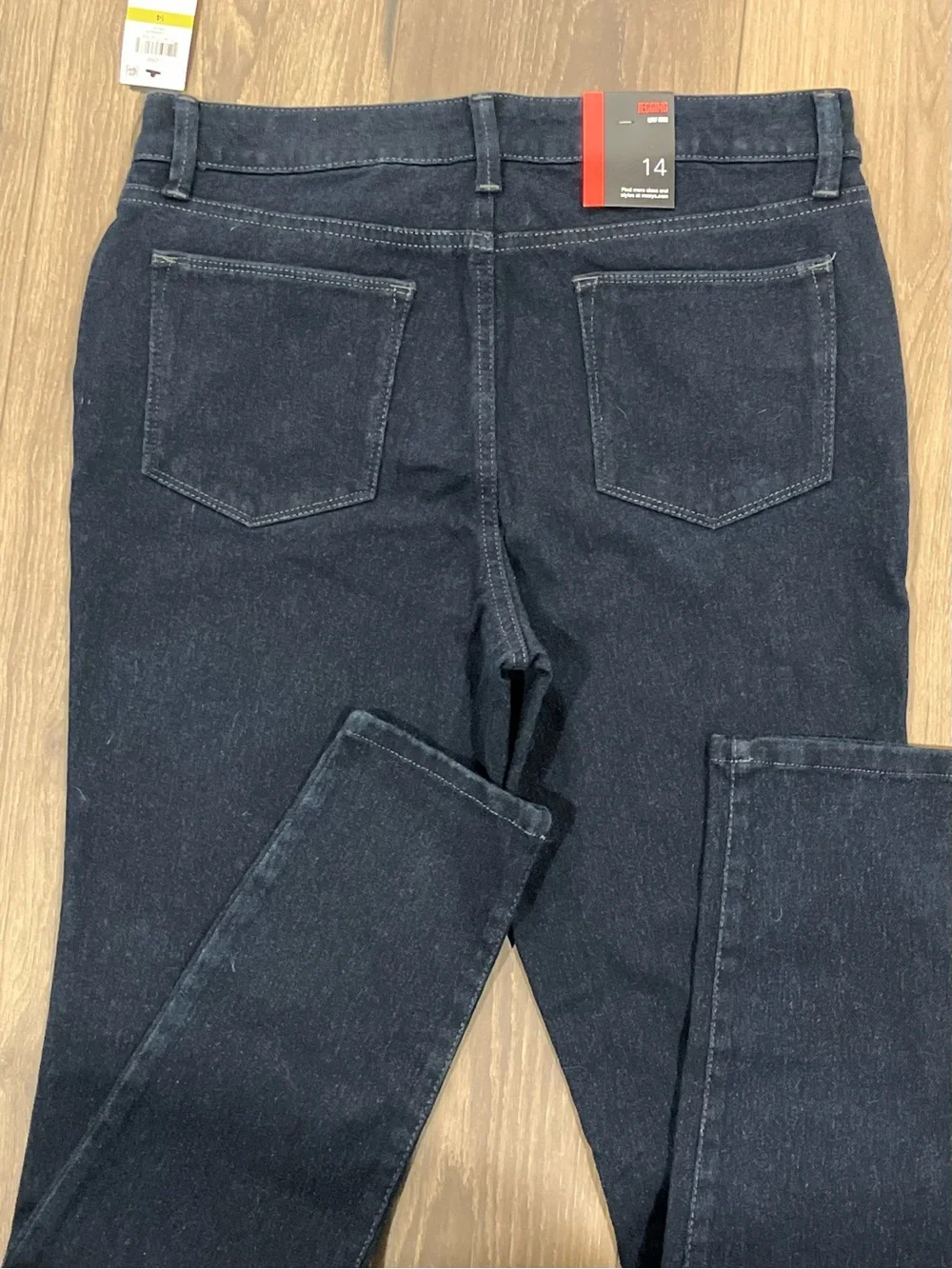 Style & Co. Dark Navy Knit Skinny Jeggings with Red Tag Accent - Picture 4 of 4